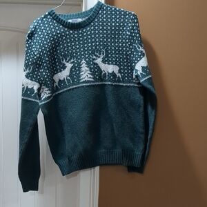 Men's Green and White Sweater with Reindeer Pattern Size M